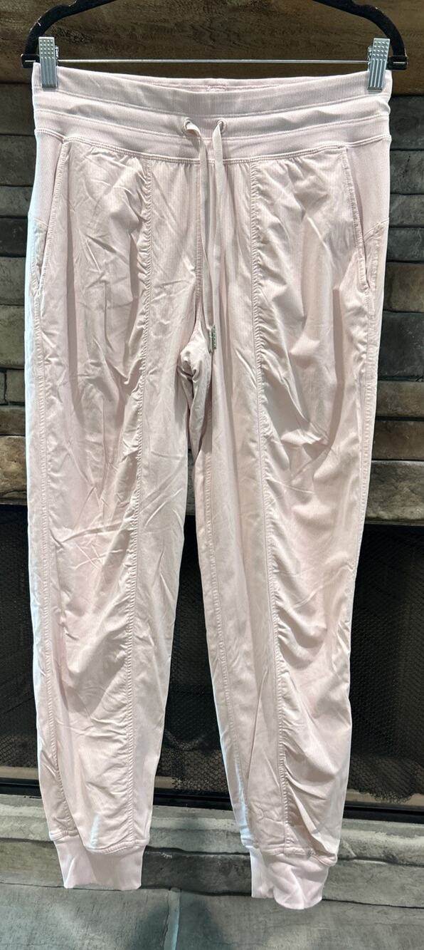 Women’s LULULEMON Pink Dance Studio Mid Rise Lined Joggers Size 8 *A1